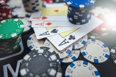 Tim dukungan piagamslot siap membantu pengguna 24/7 melalui berbagai saluran komunikasi